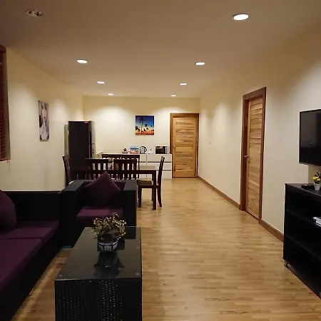 Thonglor Suite