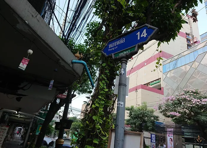 Thonglor